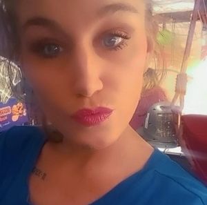 Meet your Posher, Michaela